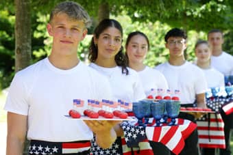 American Themed Service Staff.