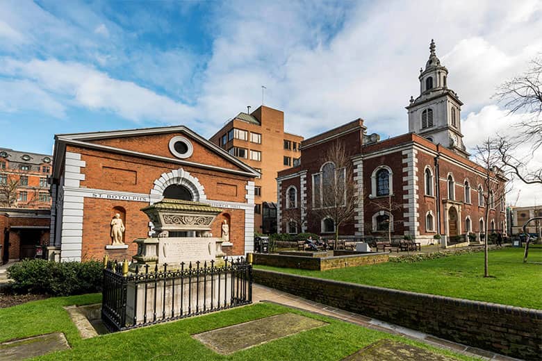 St. Botolph's without Bishopsgate exterior with hall and spire.